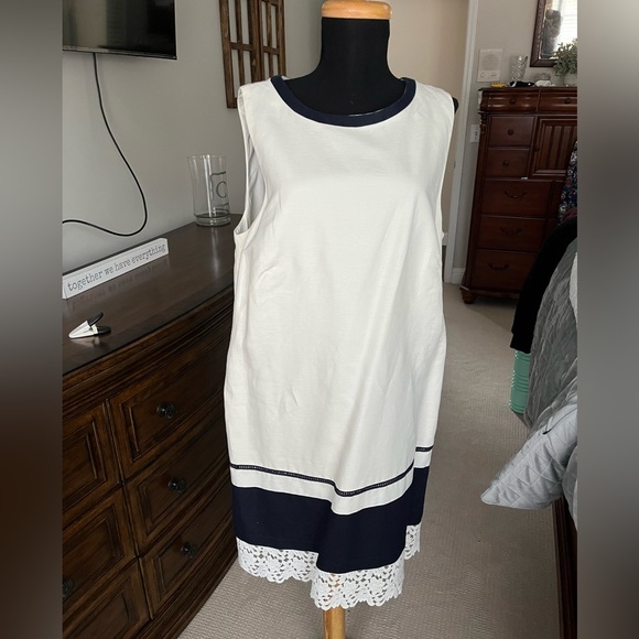 Ann Taylor Loft Dress - Picture 1 of 4